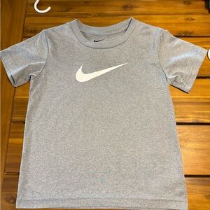 Nike Kids Light Gray Short Sleeve Tee